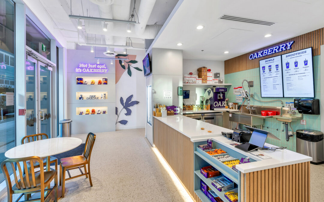  OAKBERRY Açaí Bowls & Smoothies (W 8th)