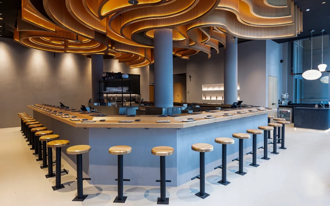 Hello Nori King West