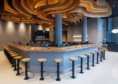 Hello Nori King West